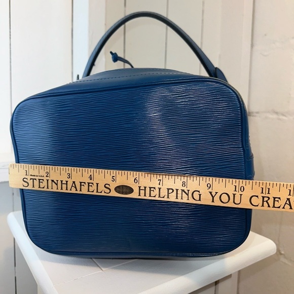 Louis Vuitton Noé LV RARE Vintage Bucket Bag – Blue Epi Leather France 1994 - Picture 10 of 17